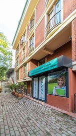 Turkuaz Mecidiyek�y K�z ��renci Yurdu