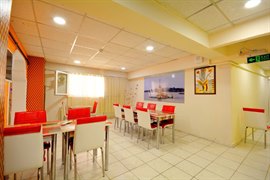 Bostanc� Gazi 6 K�z ��renci Yurdu