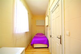 Bostanc� Gazi 6 K�z ��renci Yurdu