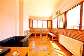 Bostanc� Gazi 6 K�z ��renci Yurdu