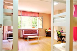 Campucity Mecidiyek�y K�z ��renci Yurdu