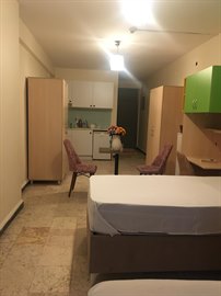 Kad�k�y Ata K�z ��renci Yurdu 