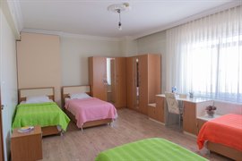 Fidan K�z ��renci Yurdu - 4 Ki�ilik Oda