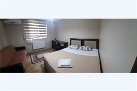 Menek�e Erkek ��renci Evi