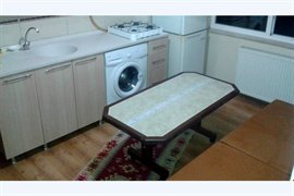 Menek�e Erkek ��renci Evi