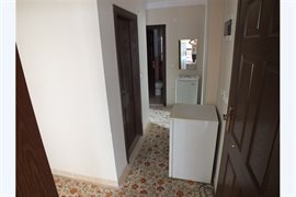 Menek�e Erkek ��renci Evi