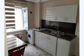 Menek�e Erkek ��renci Evi