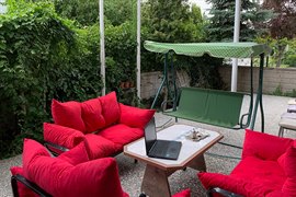 �lgim K�z ��renci Yurdu - Bah�e