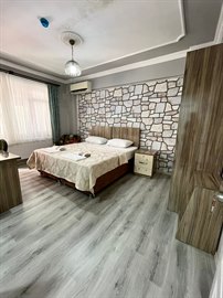 Yal� Suite Apart
