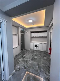 Yal� Suite Apart