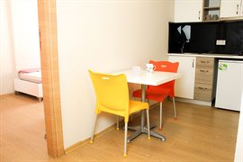 �i�li Modern Erkek ��renci Evi