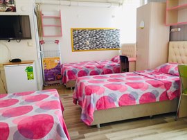 Turkuaz S�tl�ce K�z ��renci Yurdu