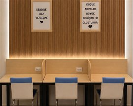 Akademi K�z ��renci Yurdu - Et�t Odas� 
