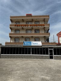 Turuncu K�z Pansiyonu - D�� Cephe