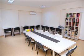 �nsan Vakf� Ihlamurkuyu K�z Yurdu