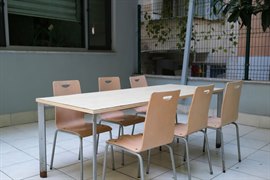 �nsan Vakf� Bak�rk�y K�z Yurdu