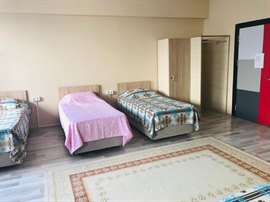 �nsan Vakf� Bak�rk�y K�z Yurdu