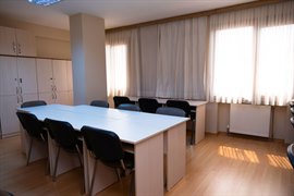 �nsan Vakf� Bah�elievler K�z Yurdu