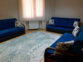 �nsan Vakf� Bah�elievler K�z Yurdu