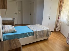 �nsan Vakf� Bornova K�z Yurdu - Tek Ki�ilik Oda 
