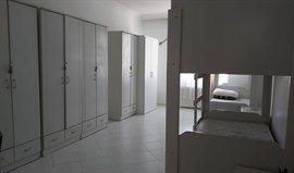 �nsan Vakf� Aksa K�z Yurdu