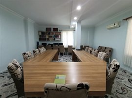 �nsan Vakf� Aksa K�z Yurdu