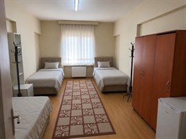 �nsan Vakf� Medeniyet Erkek Yurdu - 3 Ki�ilik Oda
