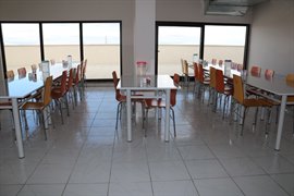 �nsan Vakf� Vera K�z Yurdu