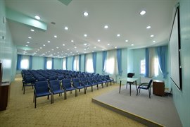 �nsan Vakf� Nevres Ongun Erkek Yurdu