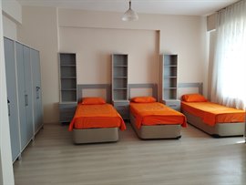 �nsan Vakf� Nevres Ongun K�z ��renci Yurdu