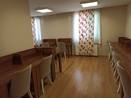 �nsan Vakf� Yediveren Erkek Yurdu 