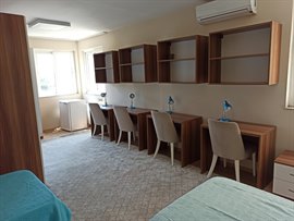 �nsan Vakf� Yediveren Erkek Yurdu 