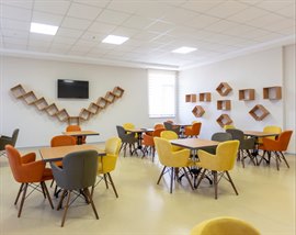 �nsan Vakf� Ramazan Karaalp K�z Yurdu