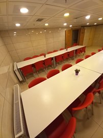 18. �ube �deal K�z ��renci Yurdu