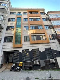 18. �ube �deal K�z ��renci Yurdu