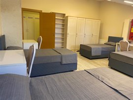 18. �ube �deal K�z ��renci Yurdu