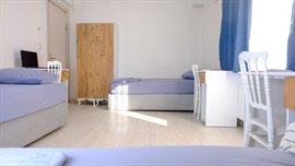 Modern Erkek Pansiyonu - 3 Ki�ilik Oda 