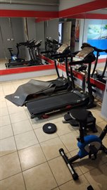 �anakkale Zeytin K�z ��renci Yurdu - Spor Salonu