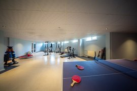 �zel Tuna K�z ��renci Yurdu - Spor Salonu 
