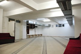 Abdurrahman Tutan K�z ��renci Yurdu - Mescit