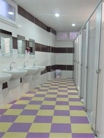 M. Akif Buharal� K�z ��renci Yurdu - wc