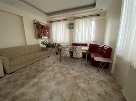 �mit Vakf� ��renci Evi - Salon