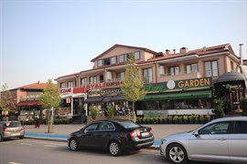 Asyal� Kamp�s K�z Yurdu