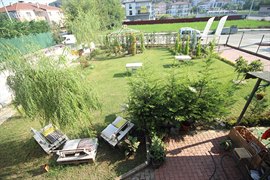 Asyal� Kamp�s K�z Yurdu