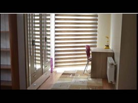 Dream K�z Apart