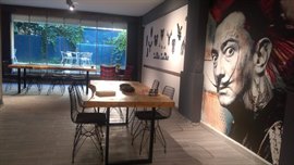 Mono K�z Residence