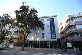 Ey�bo�lu K�z ��renci Yurdu