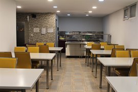 Ey�bo�lu K�z ��renci Yurdu