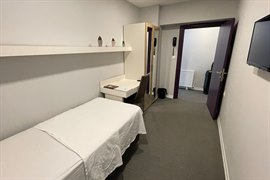 Ey�bo�lu K�z ��renci Yurdu