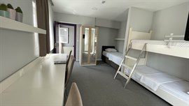 Ey�bo�lu K�z ��renci Yurdu